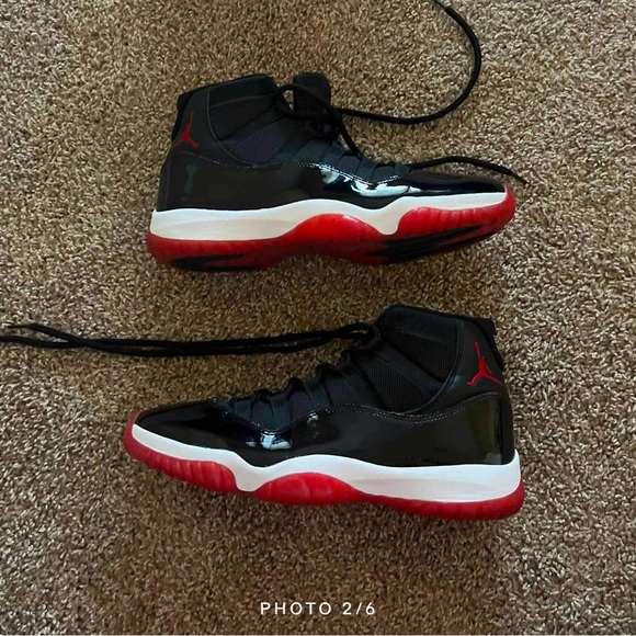 Air Jordan 11 Retro ‘Bred’ 2019 - Picture 1 of 6